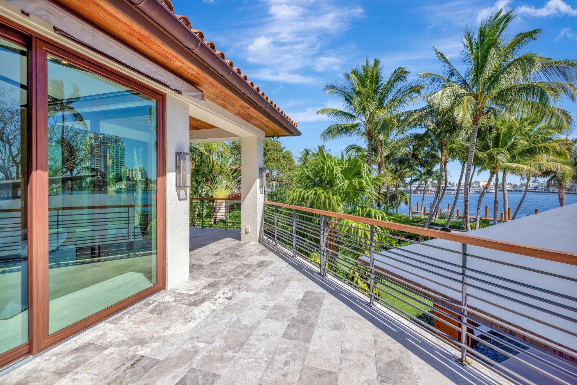 IDLEWYLD 1-19 B - Residential