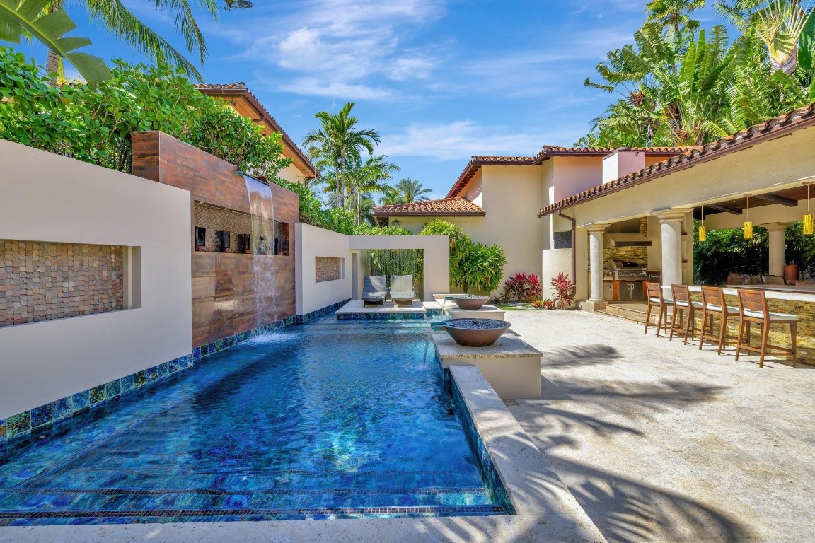 IDLEWYLD 1-19 B - Residential