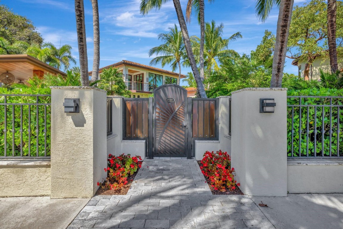 IDLEWYLD 1-19 B - Residential