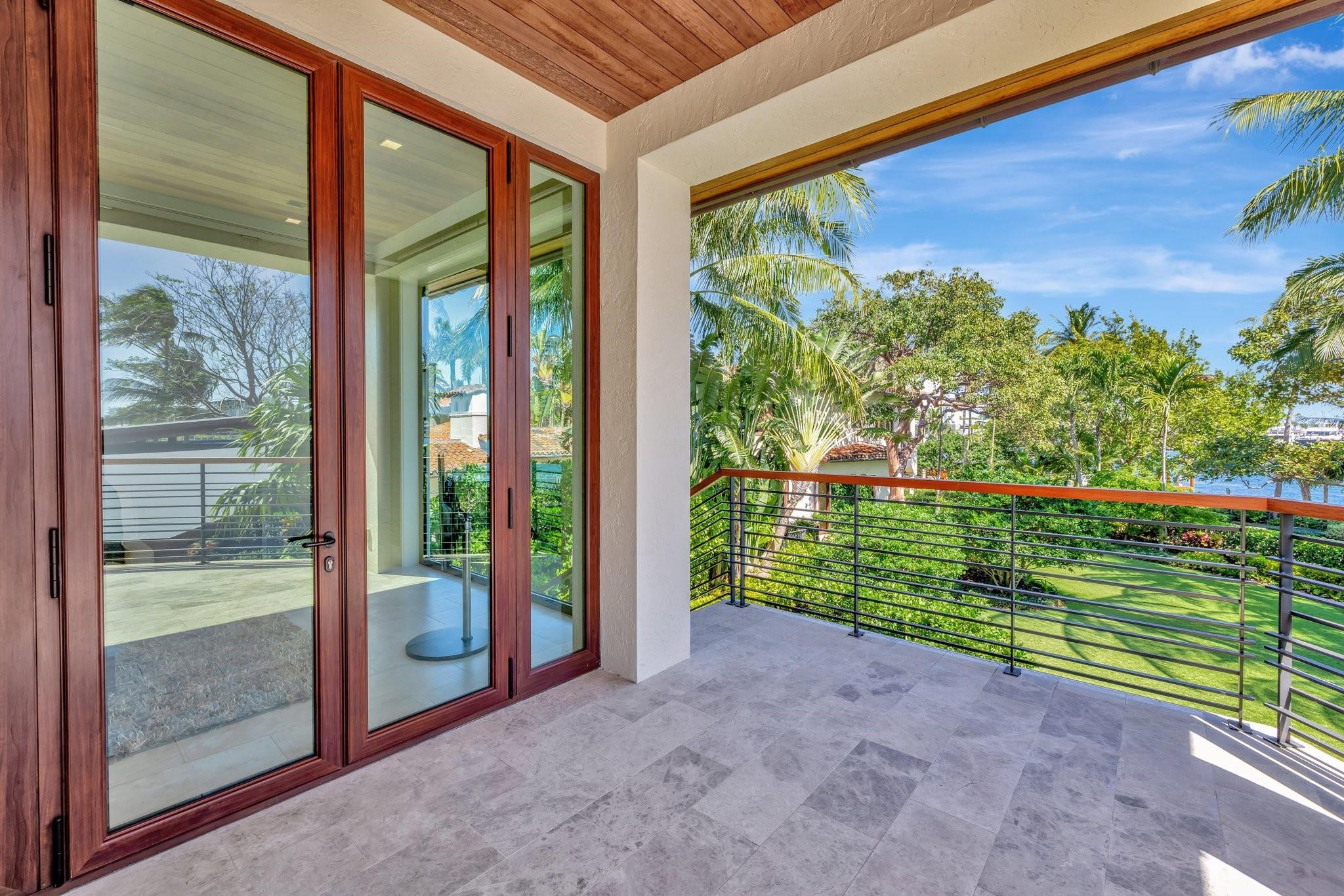 IDLEWYLD 1-19 B - Residential