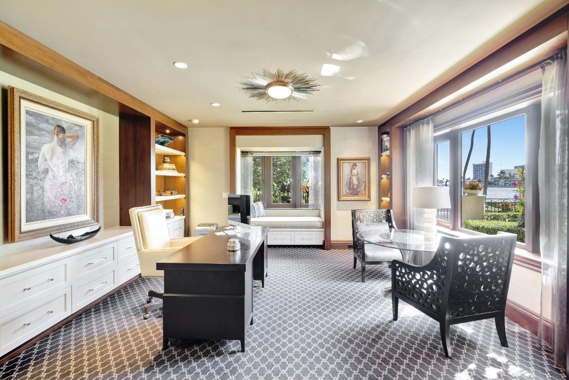 IDLEWYLD 1-19 B - Residential