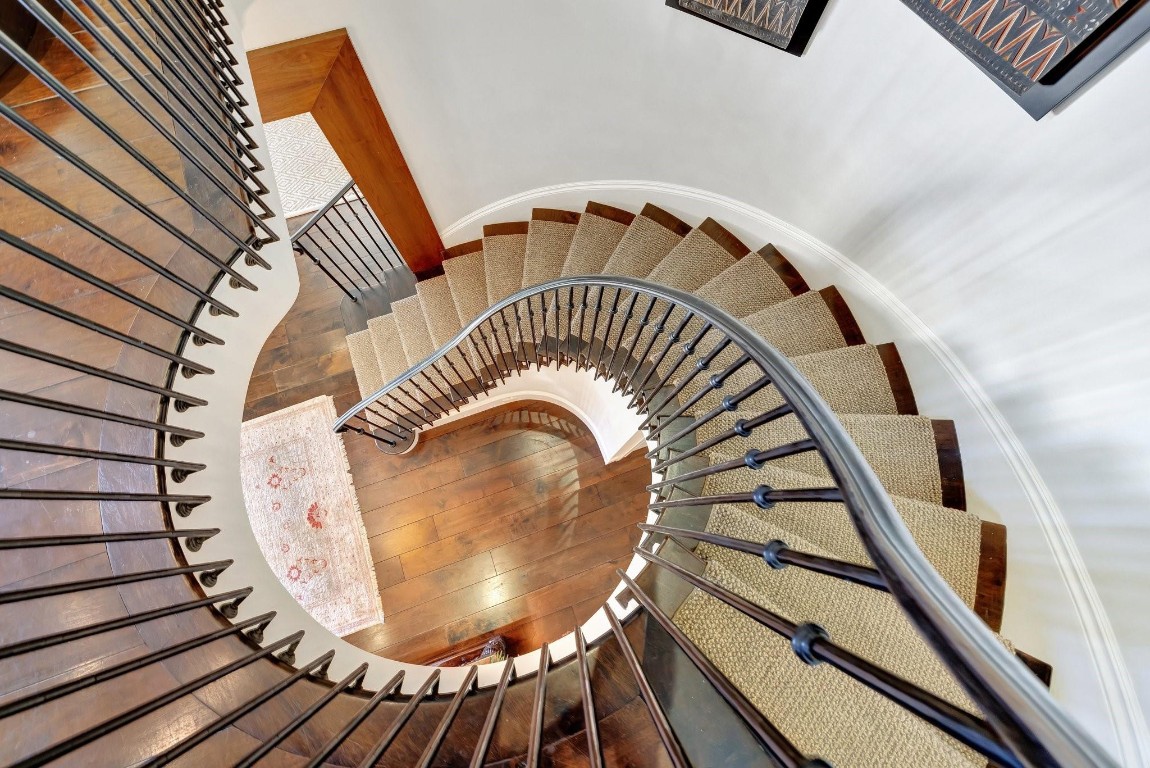 IDLEWYLD 1-19 B - Residential