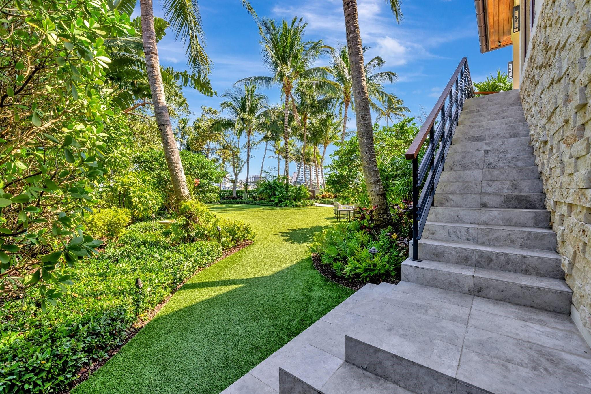 IDLEWYLD 1-19 B - Residential