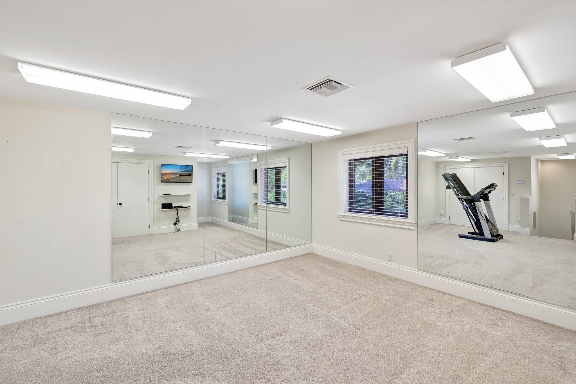 IDLEWYLD 1-19 B - Residential