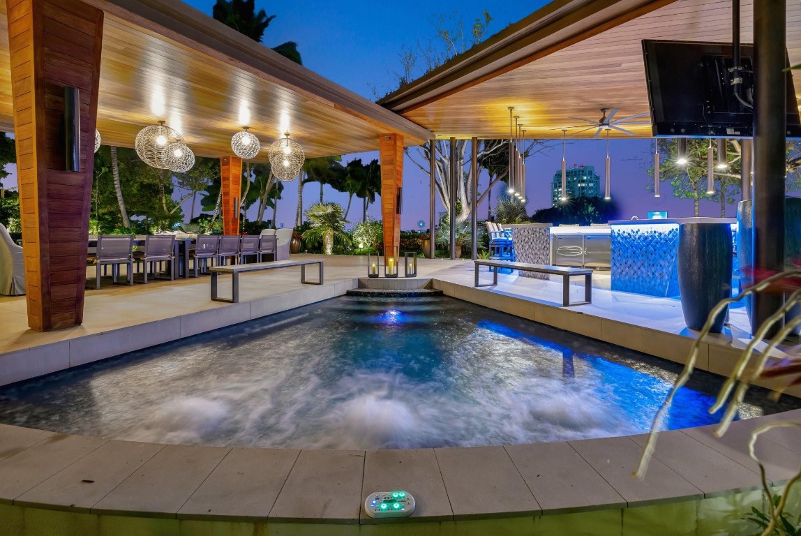 IDLEWYLD 1-19 B - Residential