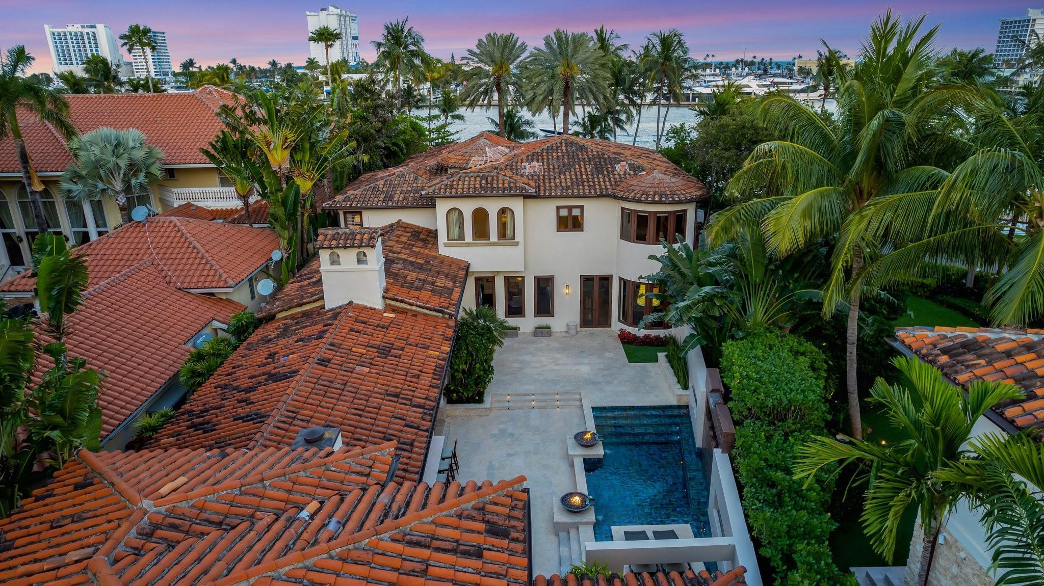 IDLEWYLD 1-19 B - Residential