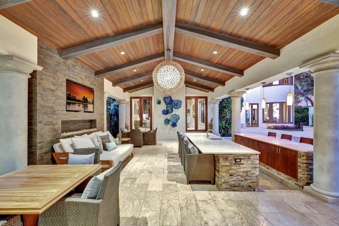 IDLEWYLD 1-19 B - Residential