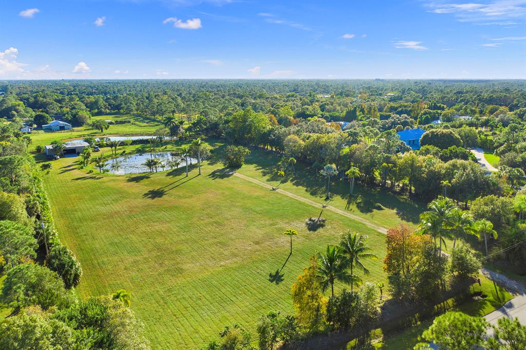 Photo of 6300 SW Gator Trail, Palm City, FL 34990 (MLS # R10762848)