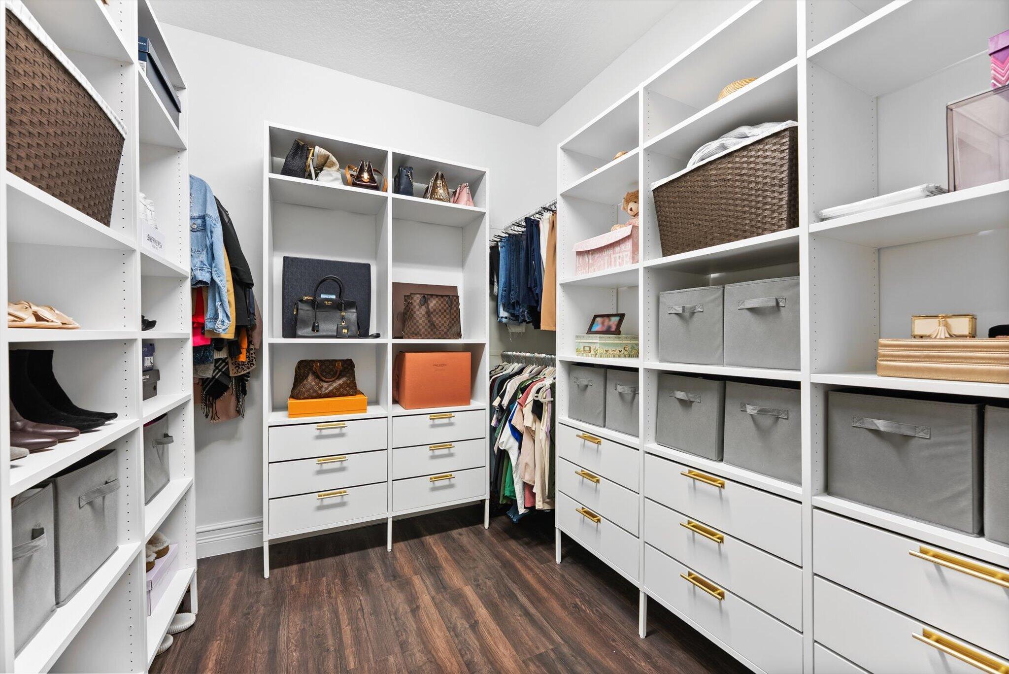 BRIDGES PL 8 - Residential