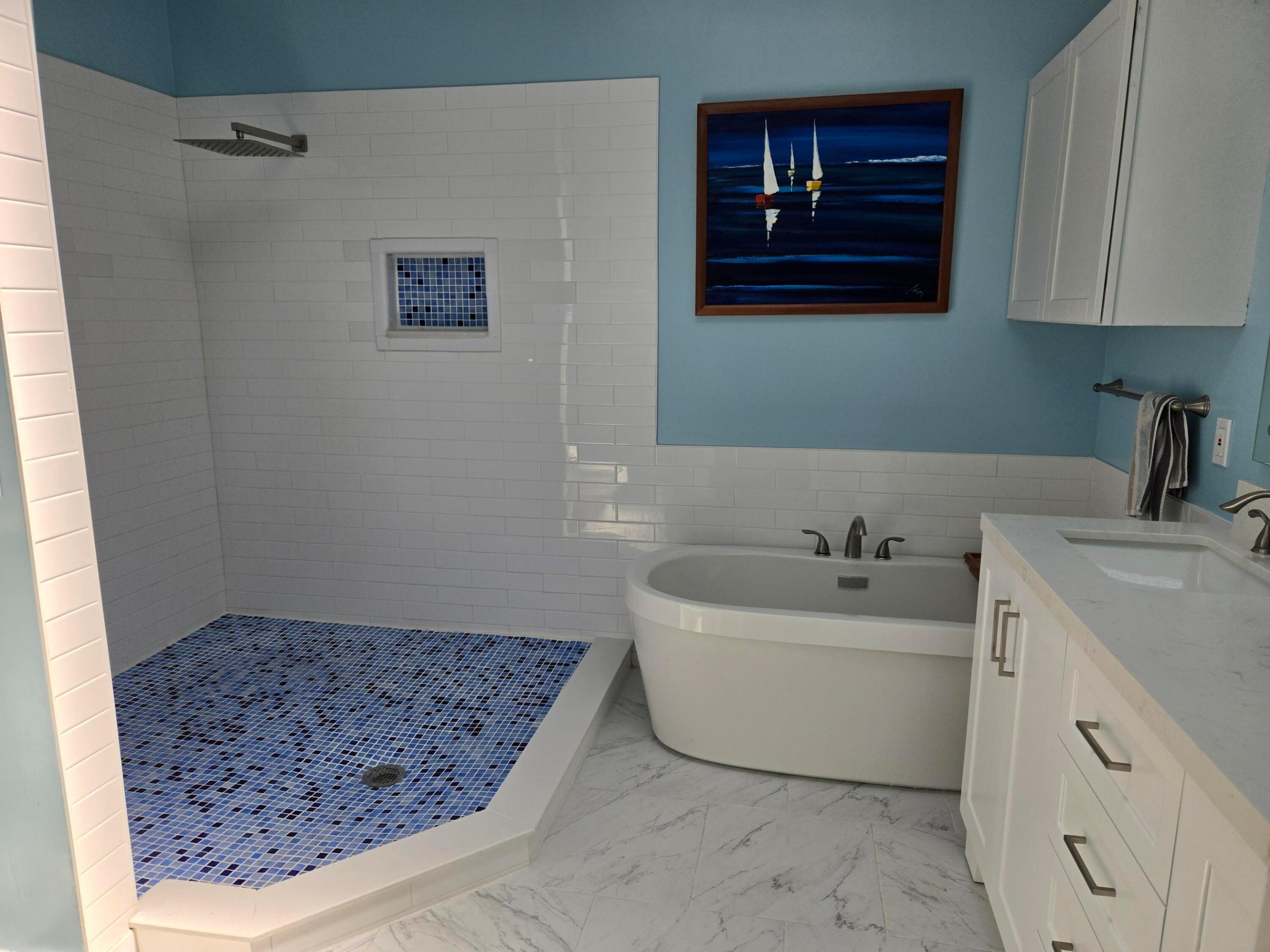 ANTIGUA POINT - Residential