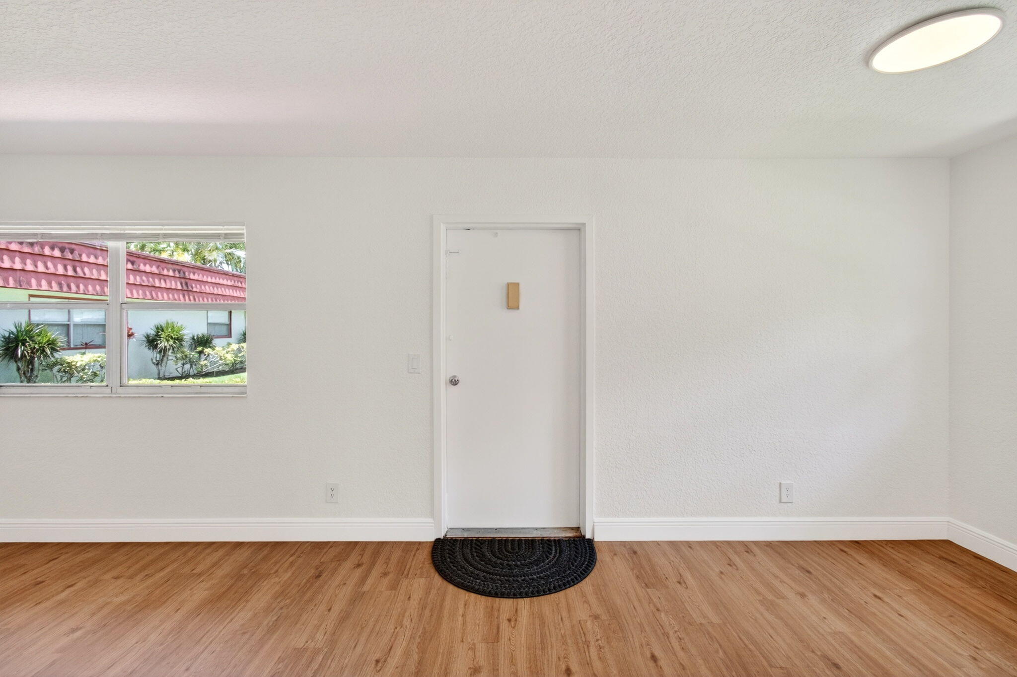 KINGS POINT WATERFORD CONDOS - Residential