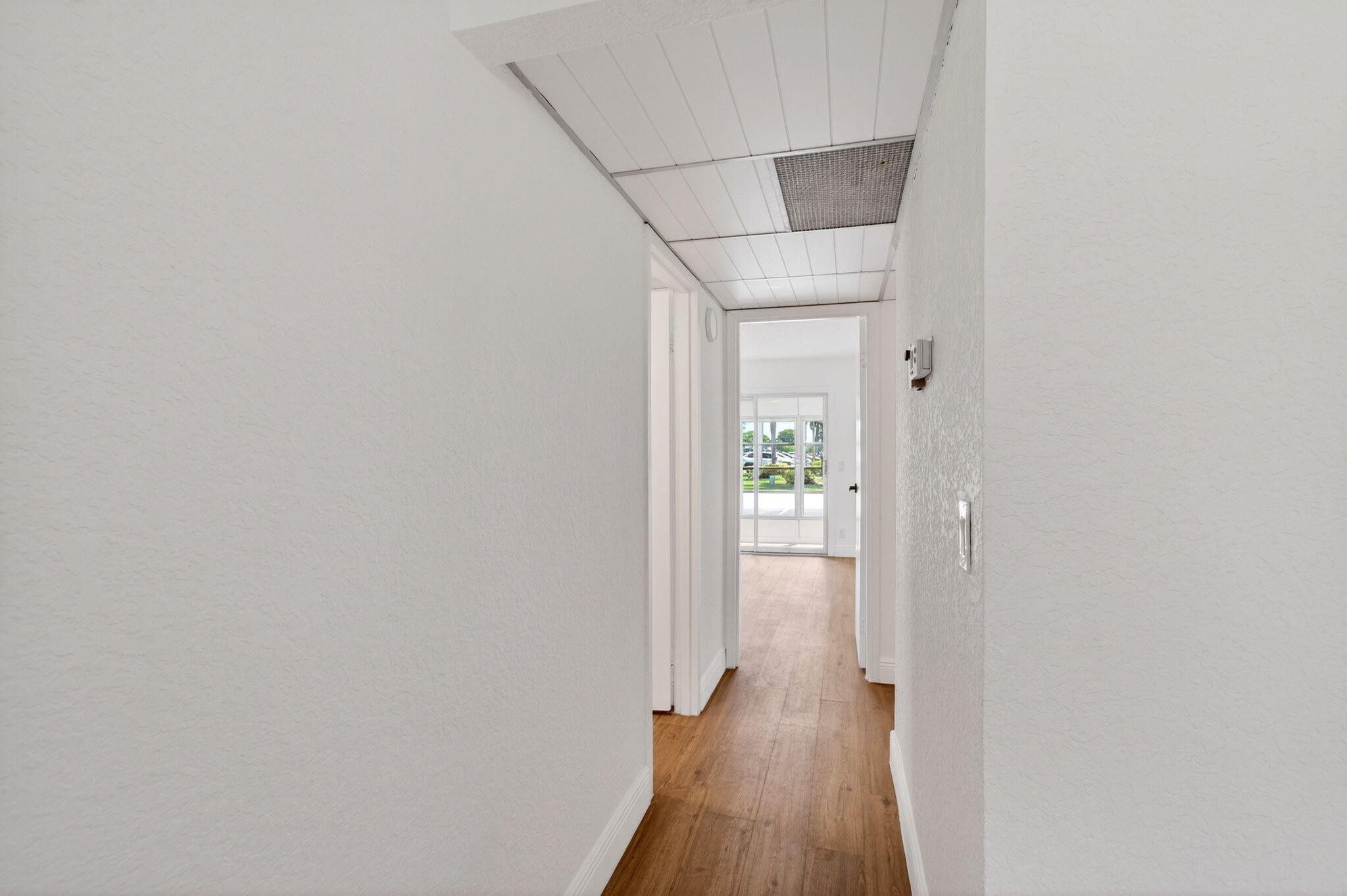 KINGS POINT WATERFORD CONDOS - Residential