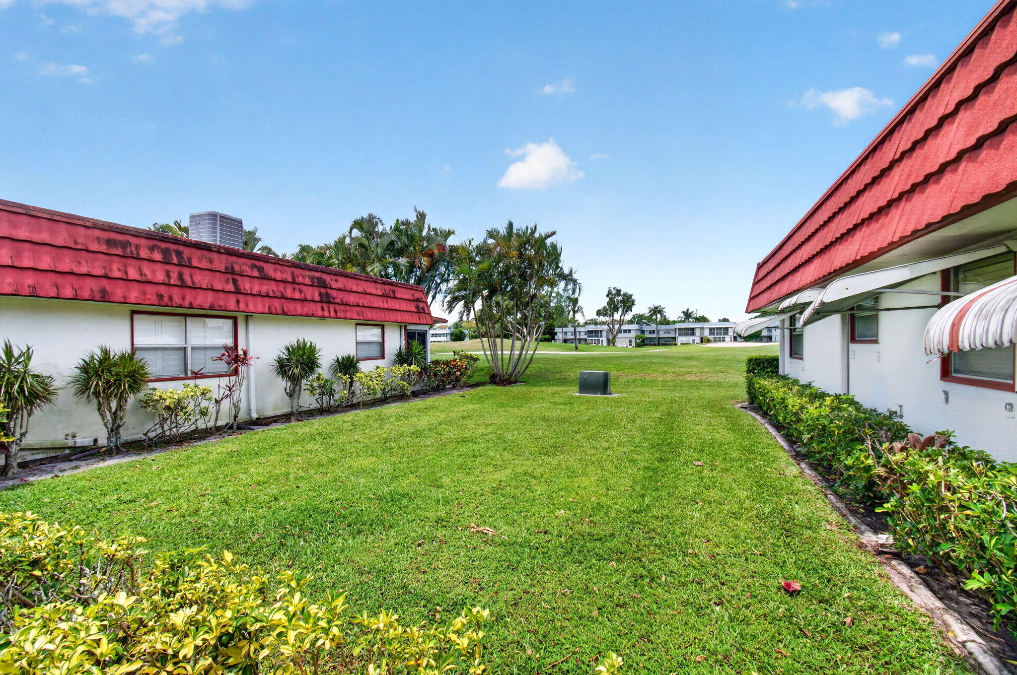 KINGS POINT WATERFORD CONDOS - Residential