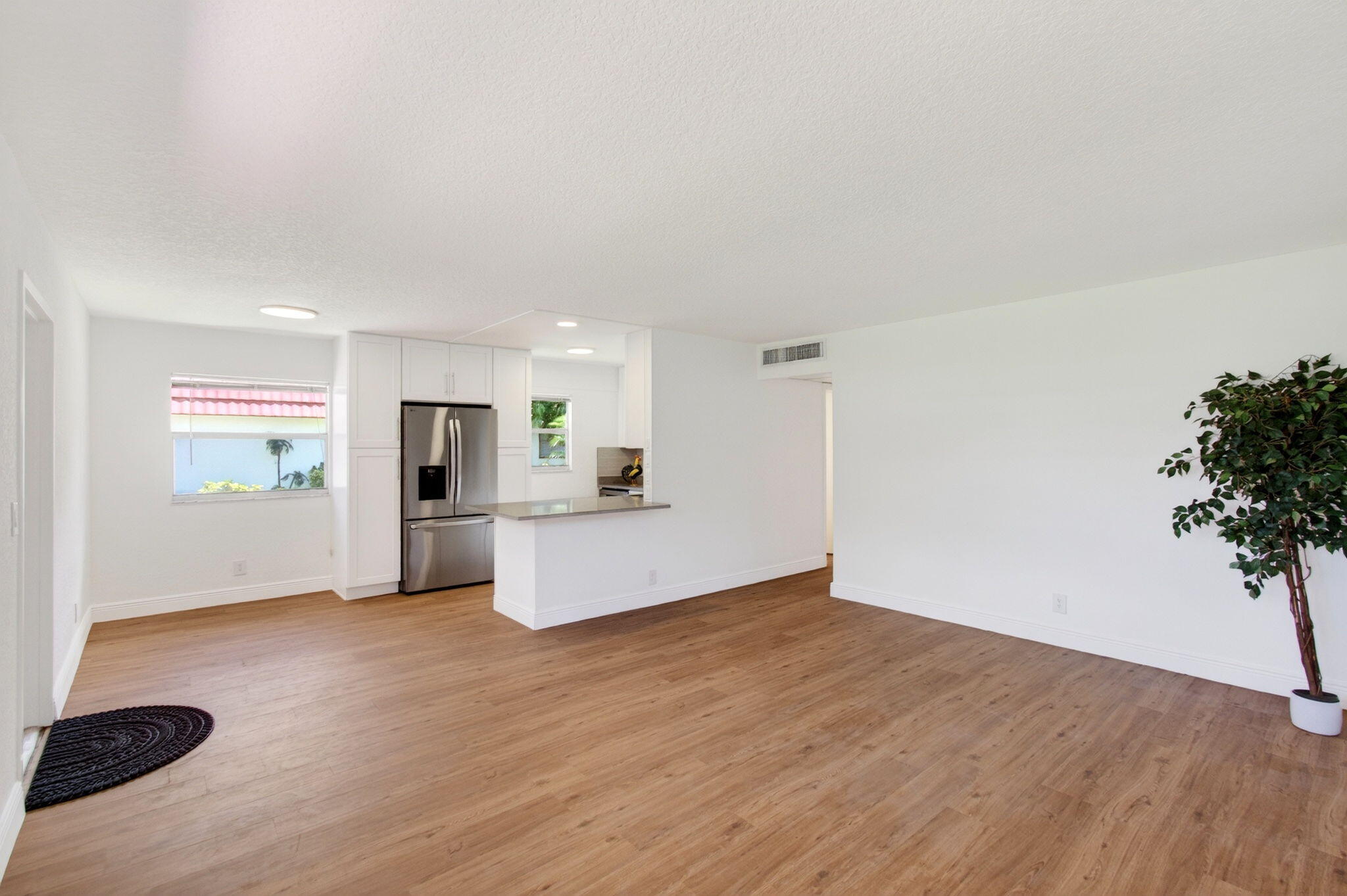 KINGS POINT WATERFORD CONDOS - Residential