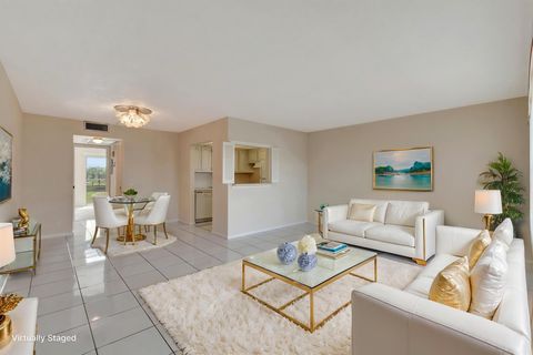 185 Preston E Boca Raton FL 33434
