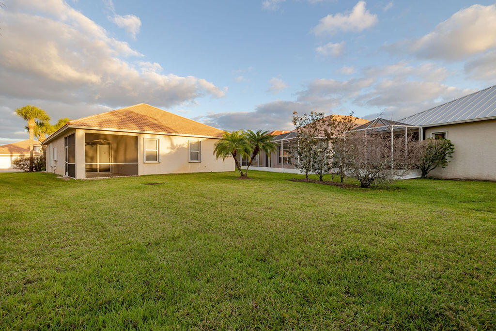 KINGS ISLE PHASE V - Residential