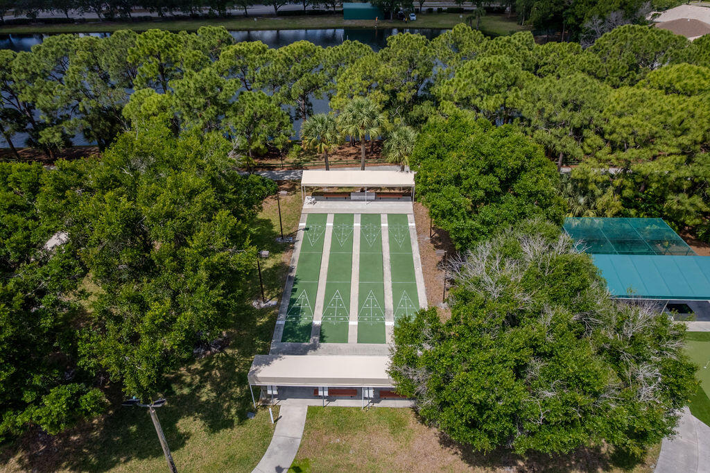 KINGS ISLE PHASE V - Residential