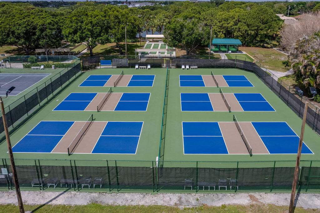 KINGS ISLE PHASE V - Residential