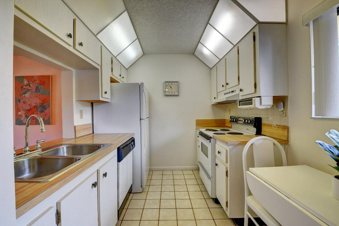 BOCA TERRACE CONDO PH I AND II OR261 - Residential