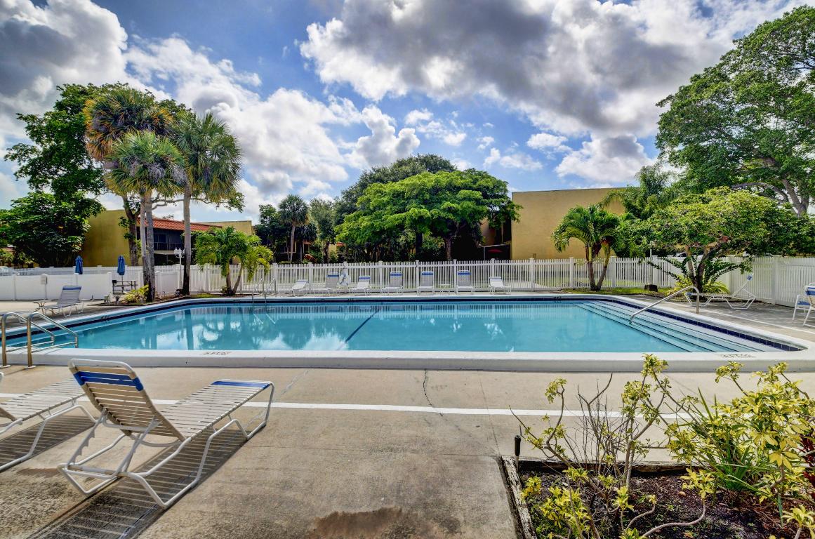 BOCA TERRACE CONDO PH I AND II OR261 - Residential