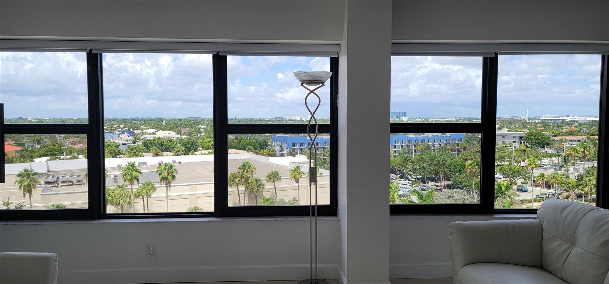 Beautifully updated unit with ocean and city views. This is one of the most beautiful units in the building. Available January 10 for three to four months. Complex has pool, jacuzzi, sauna, gym, community room and library. Close to shopping, restaurants, and entertainment. You will love spending your winter months in this residence. Washer and dryer in unit. Electric and internet paid by owner.