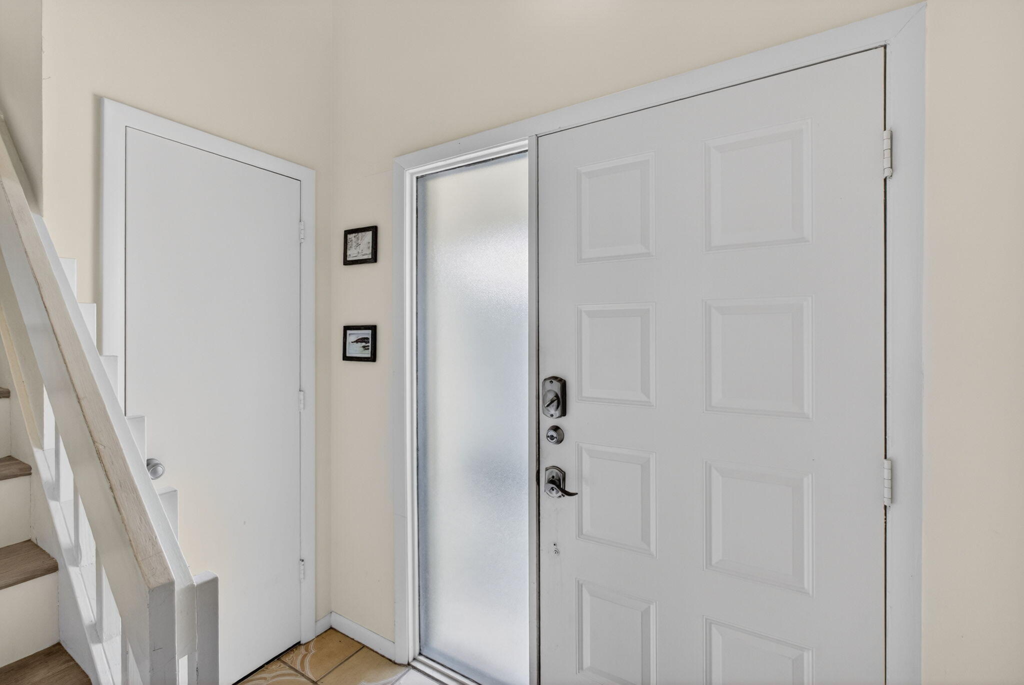 CLUBHOUSE COURT CONDO - Residential