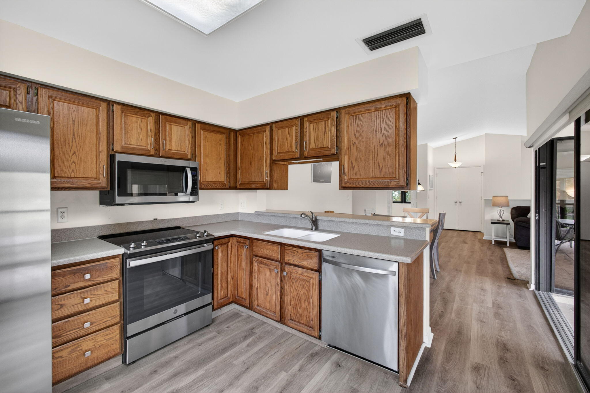 3961 SW Greenwood Way G