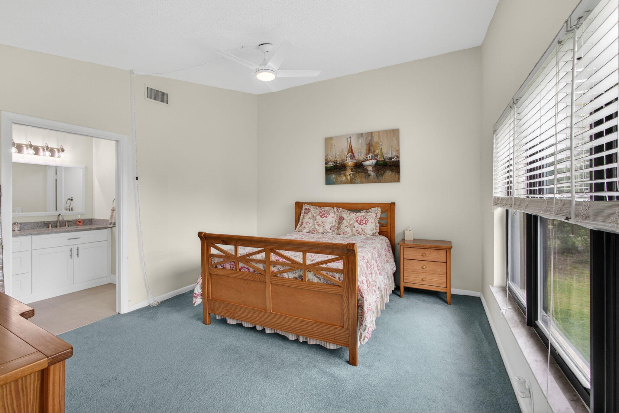 CLUBHOUSE COURT CONDO - Residential