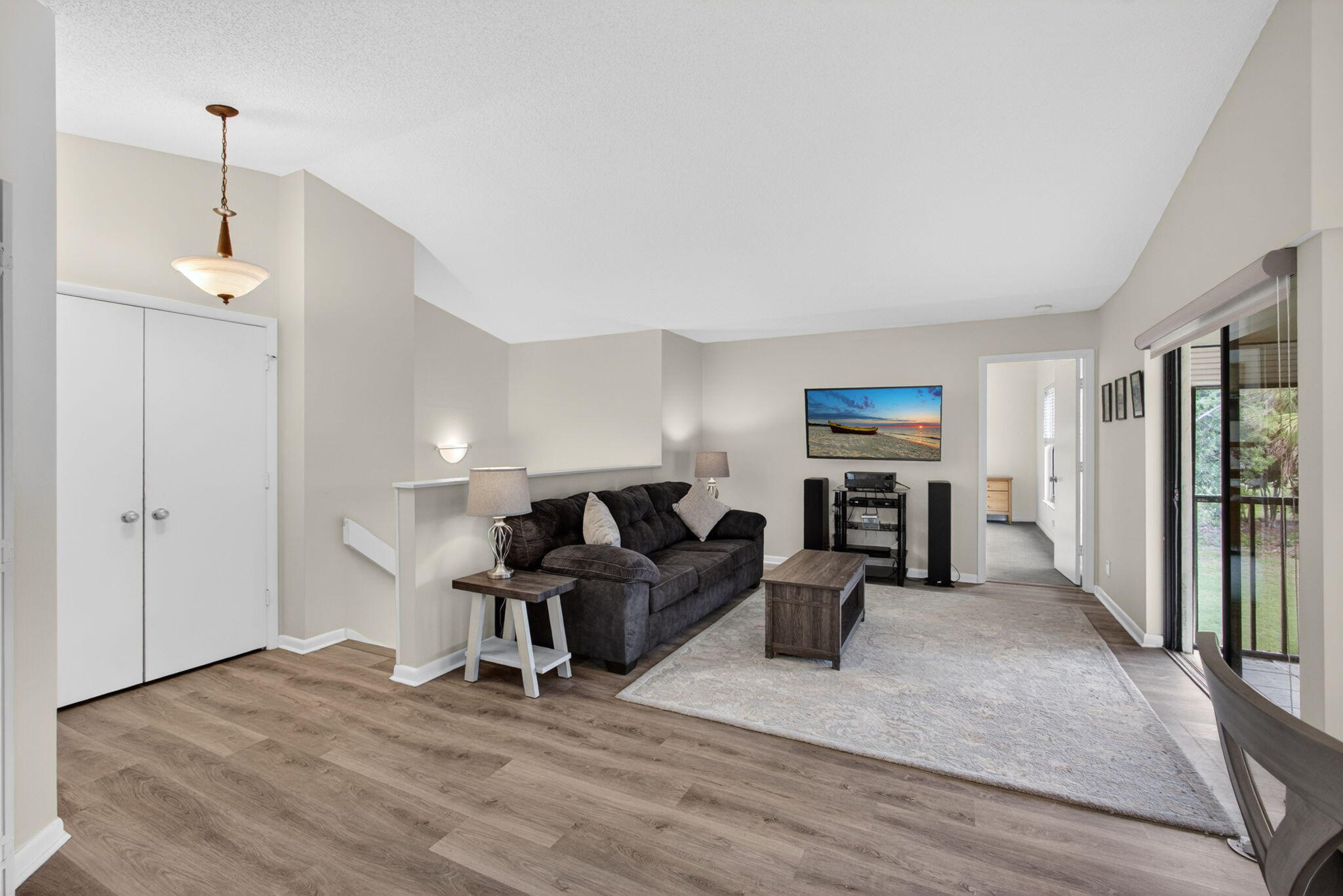 3961 SW Greenwood Way G