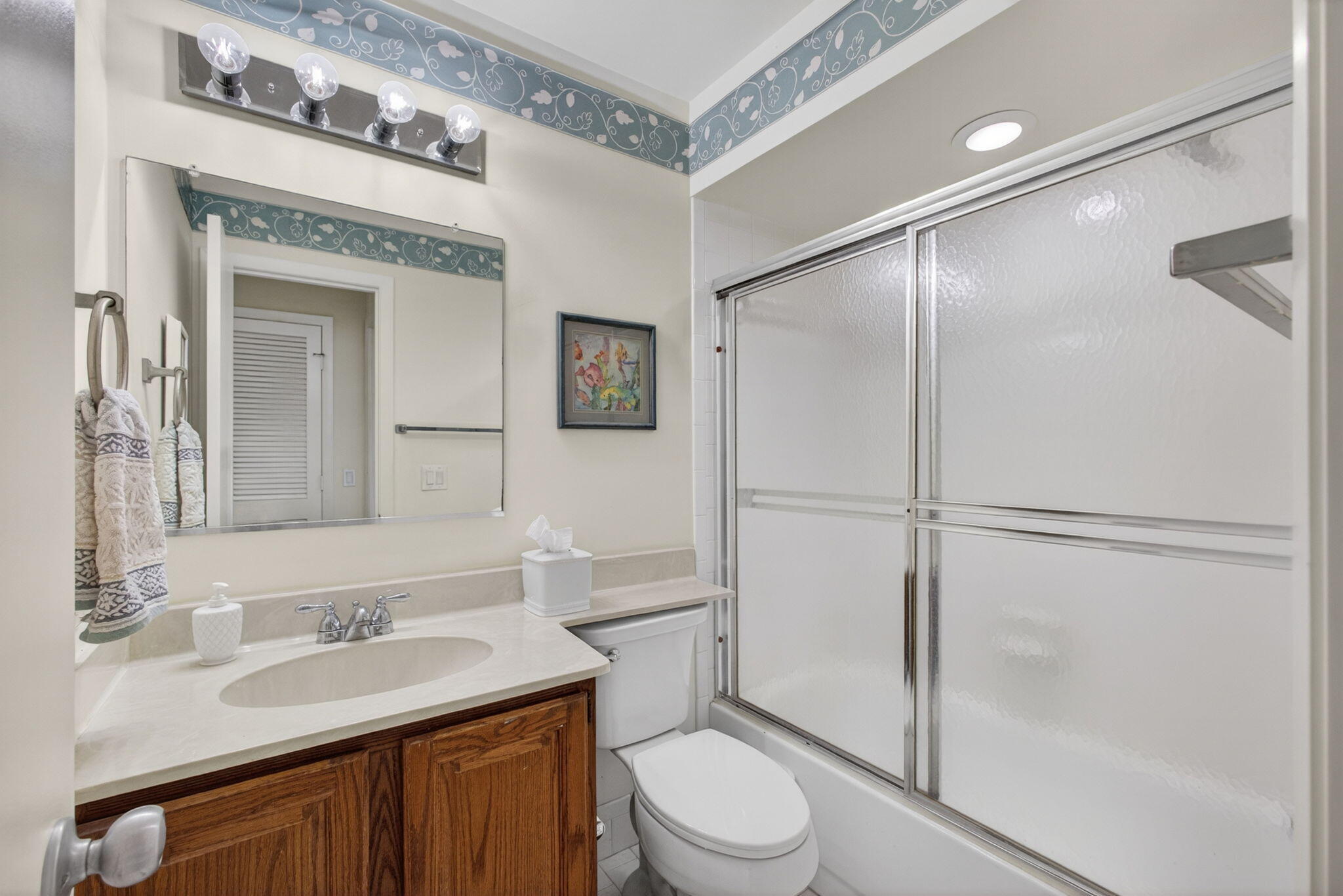 CLUBHOUSE COURT CONDO - Residential