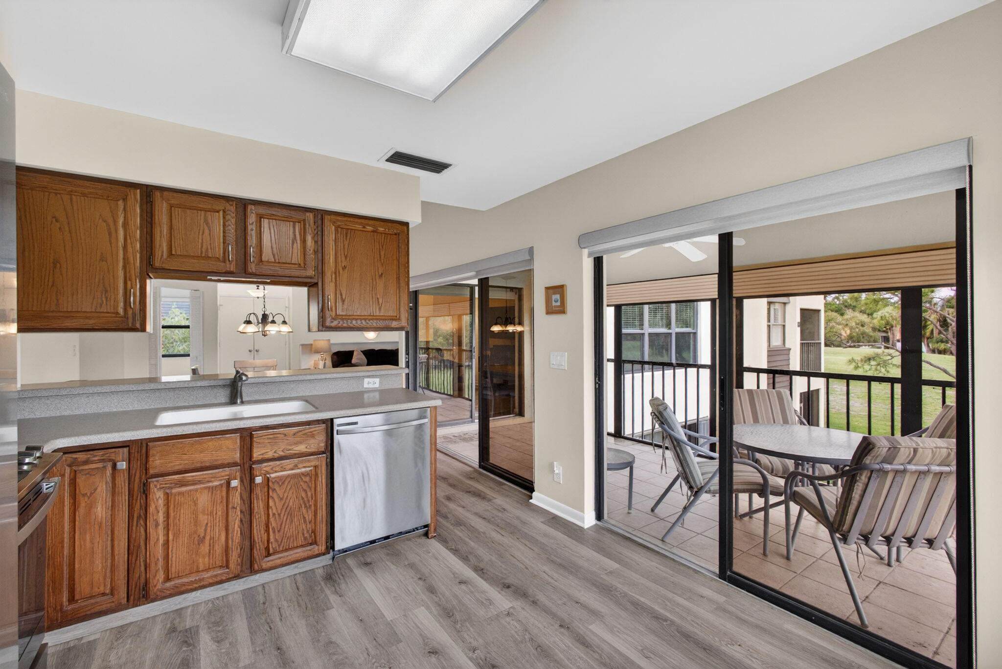 CLUBHOUSE COURT CONDO - Residential