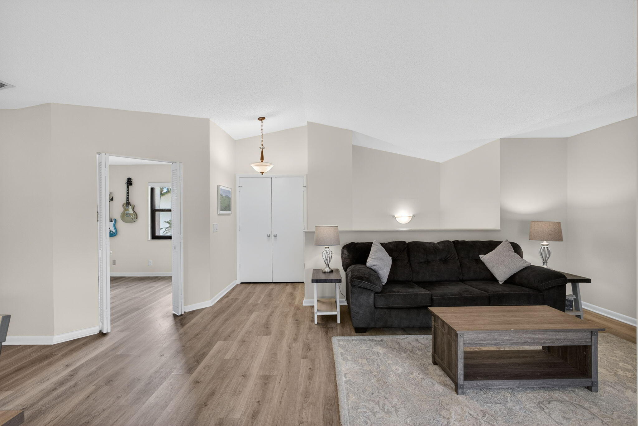 CLUBHOUSE COURT CONDO - Residential