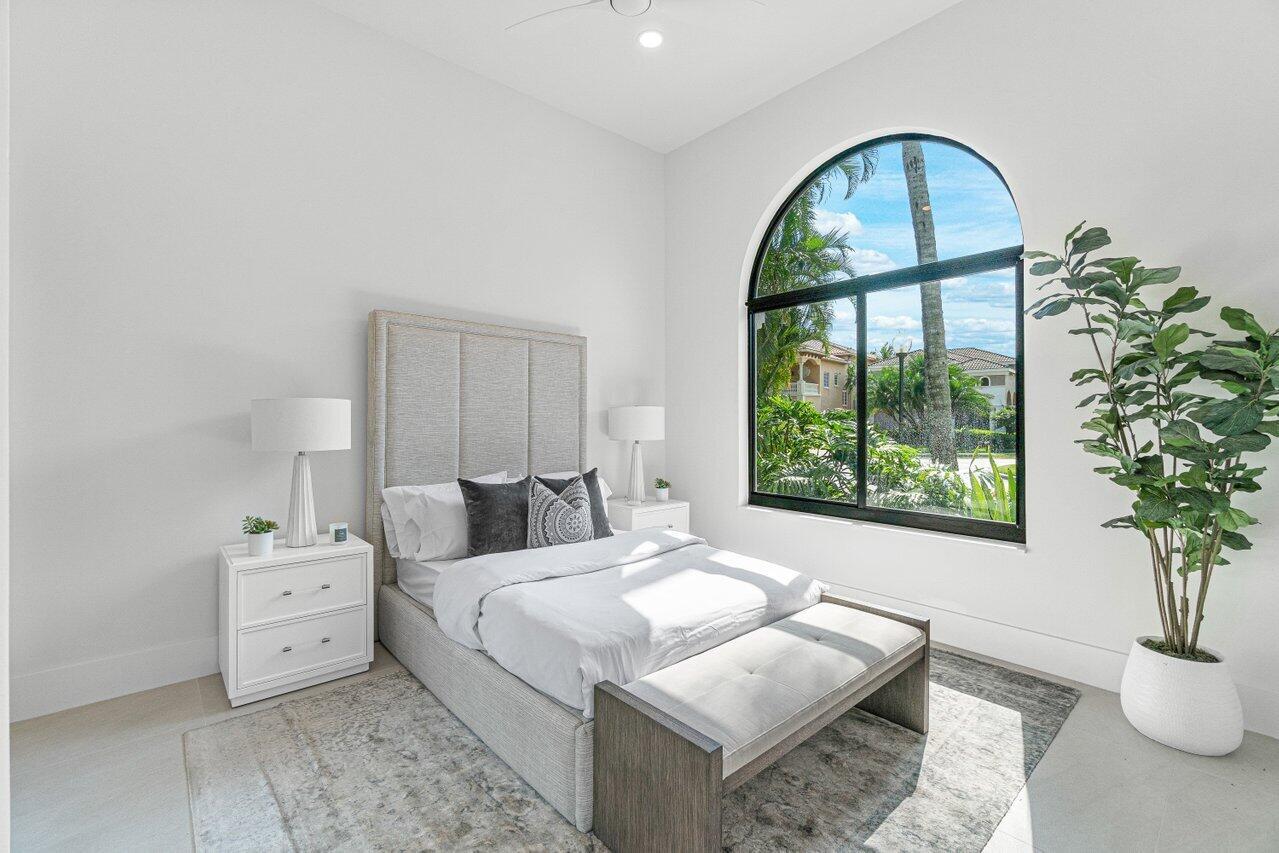 ROYAL HIDDEN COVE / POLO - Residential