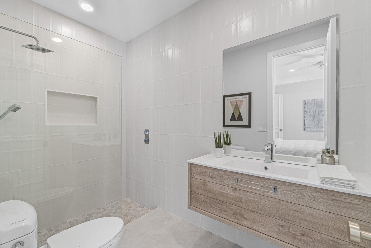 ROYAL HIDDEN COVE / POLO - Residential