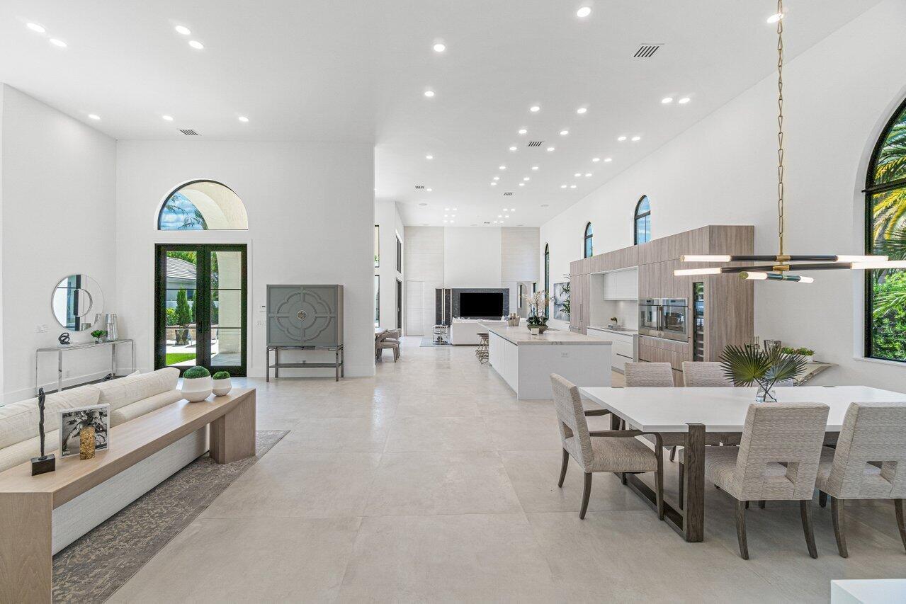 ROYAL HIDDEN COVE / POLO - Residential