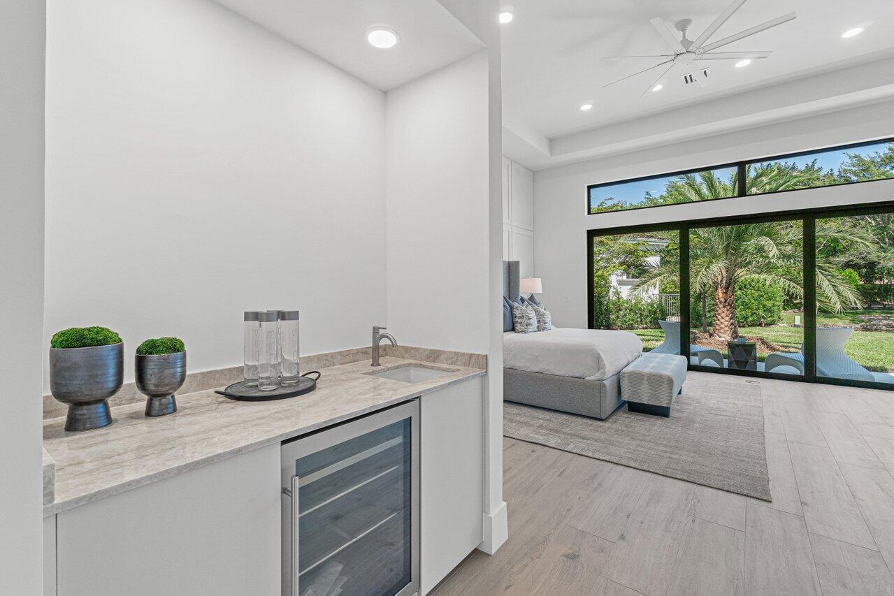 ROYAL HIDDEN COVE / POLO - Residential