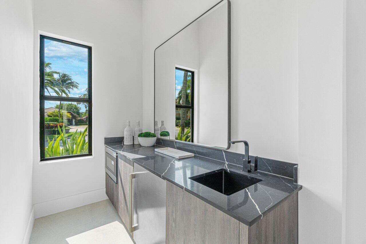 ROYAL HIDDEN COVE / POLO - Residential