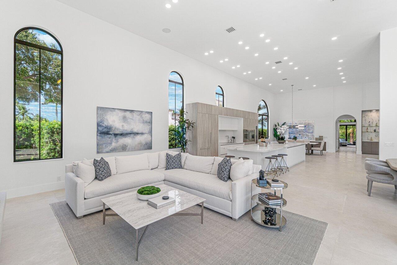 ROYAL HIDDEN COVE / POLO - Residential