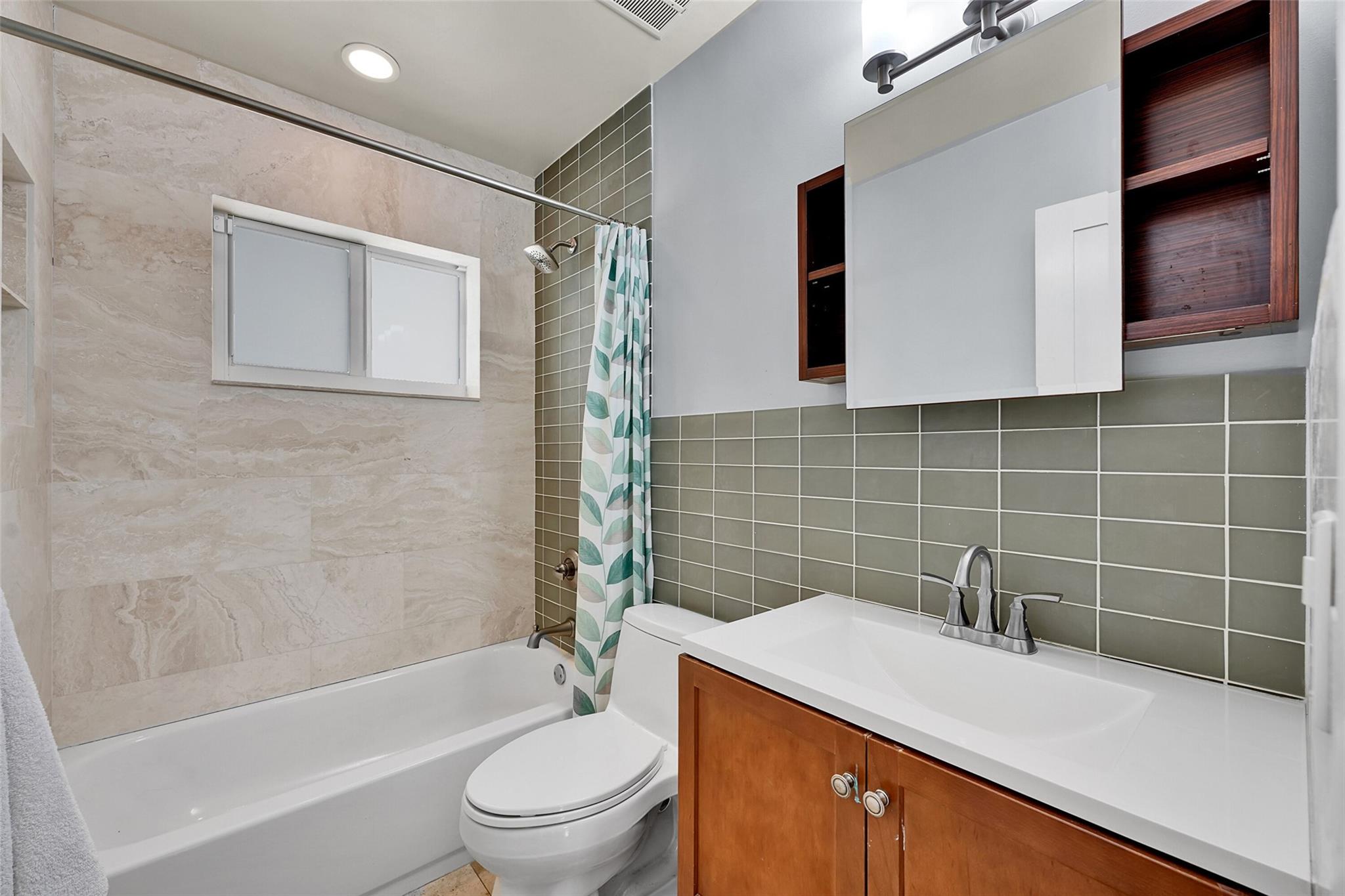Garden Isles Sec One 46-3 - Residential