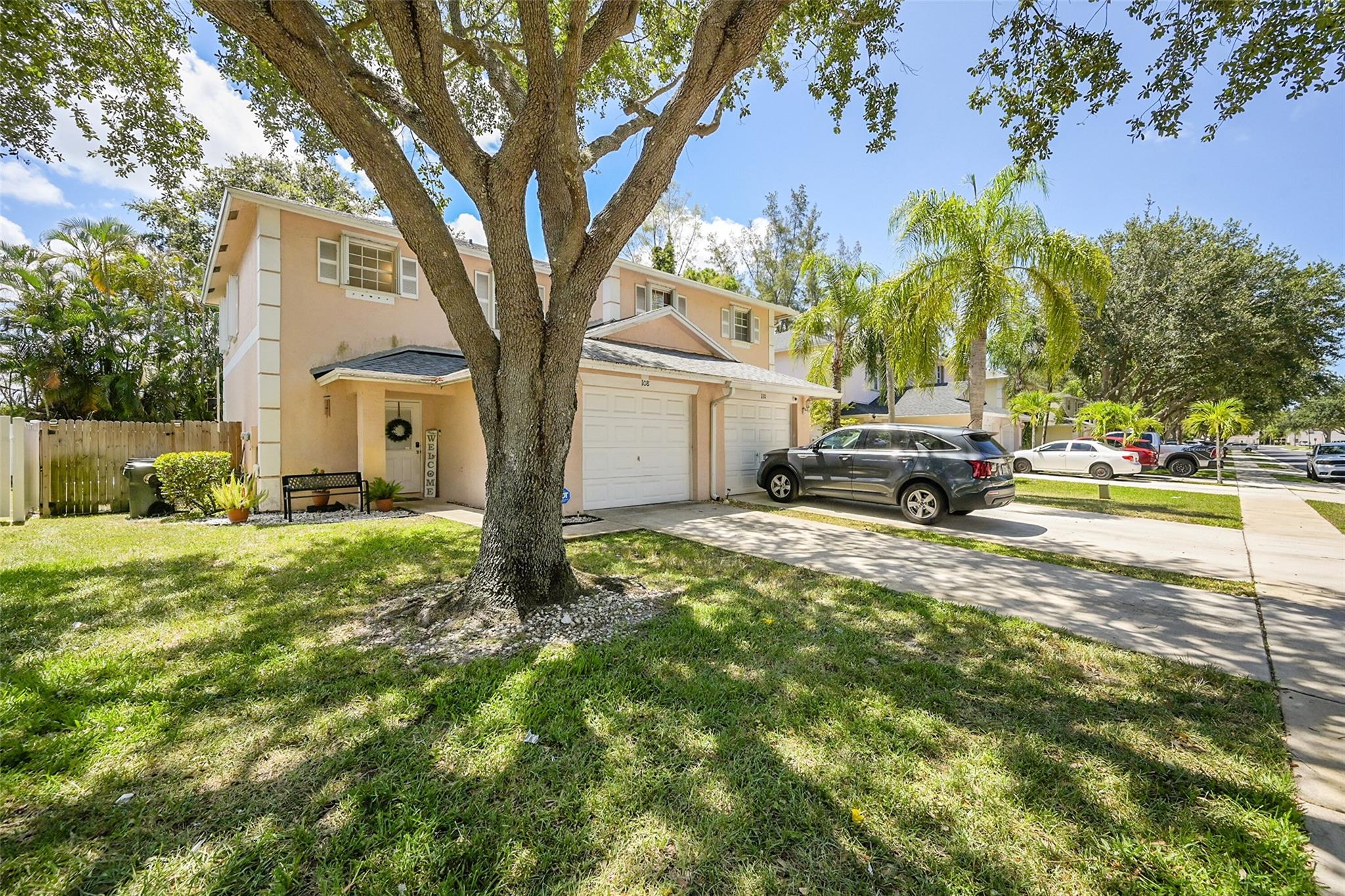 108 Baldwin Blvd, Lake Worth Beach, FL, 33463/$355,900 1 108 Baldwin Blvd