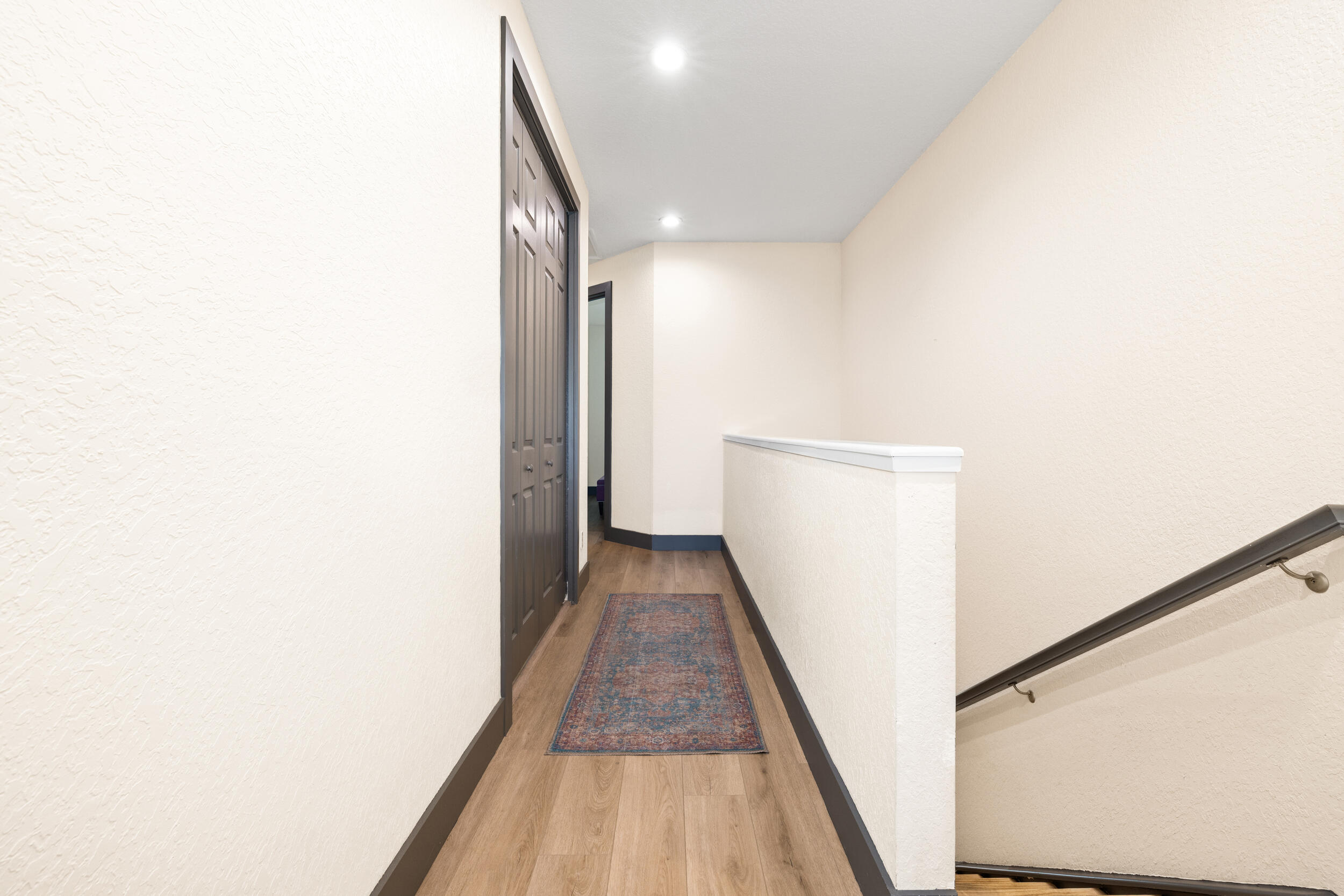 RIVER GLEN - Residential