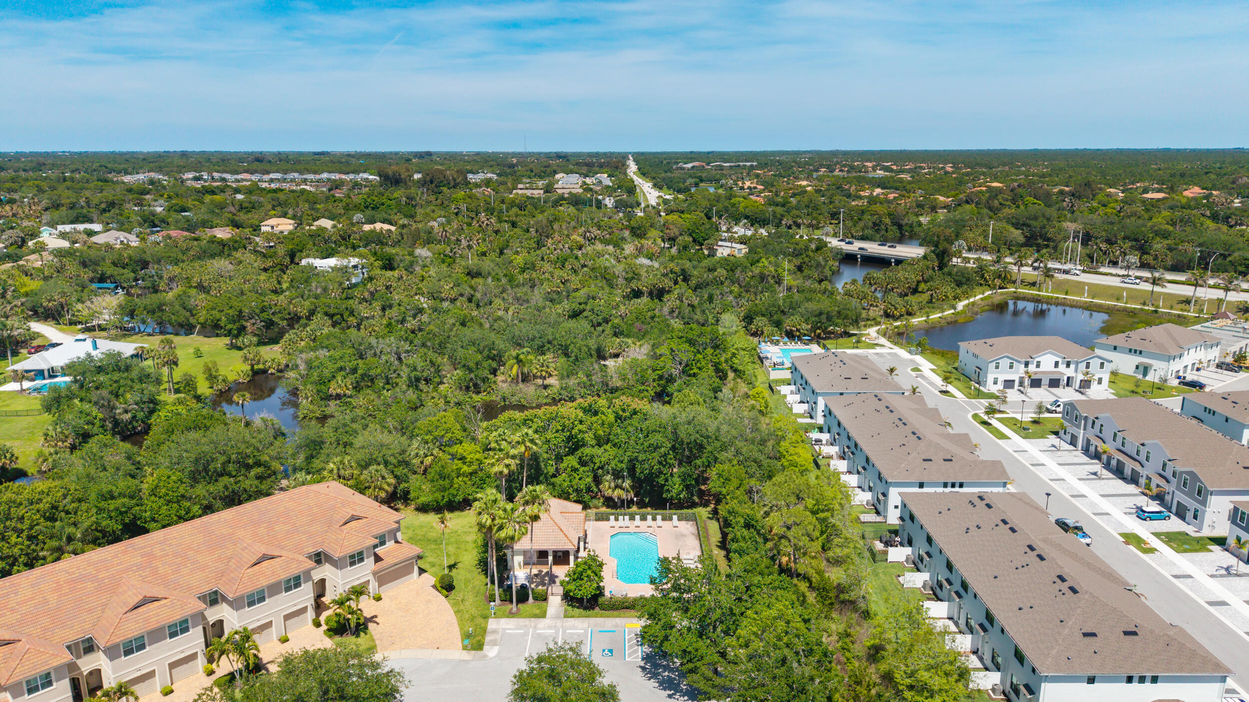 RIVER GLEN - Residential
