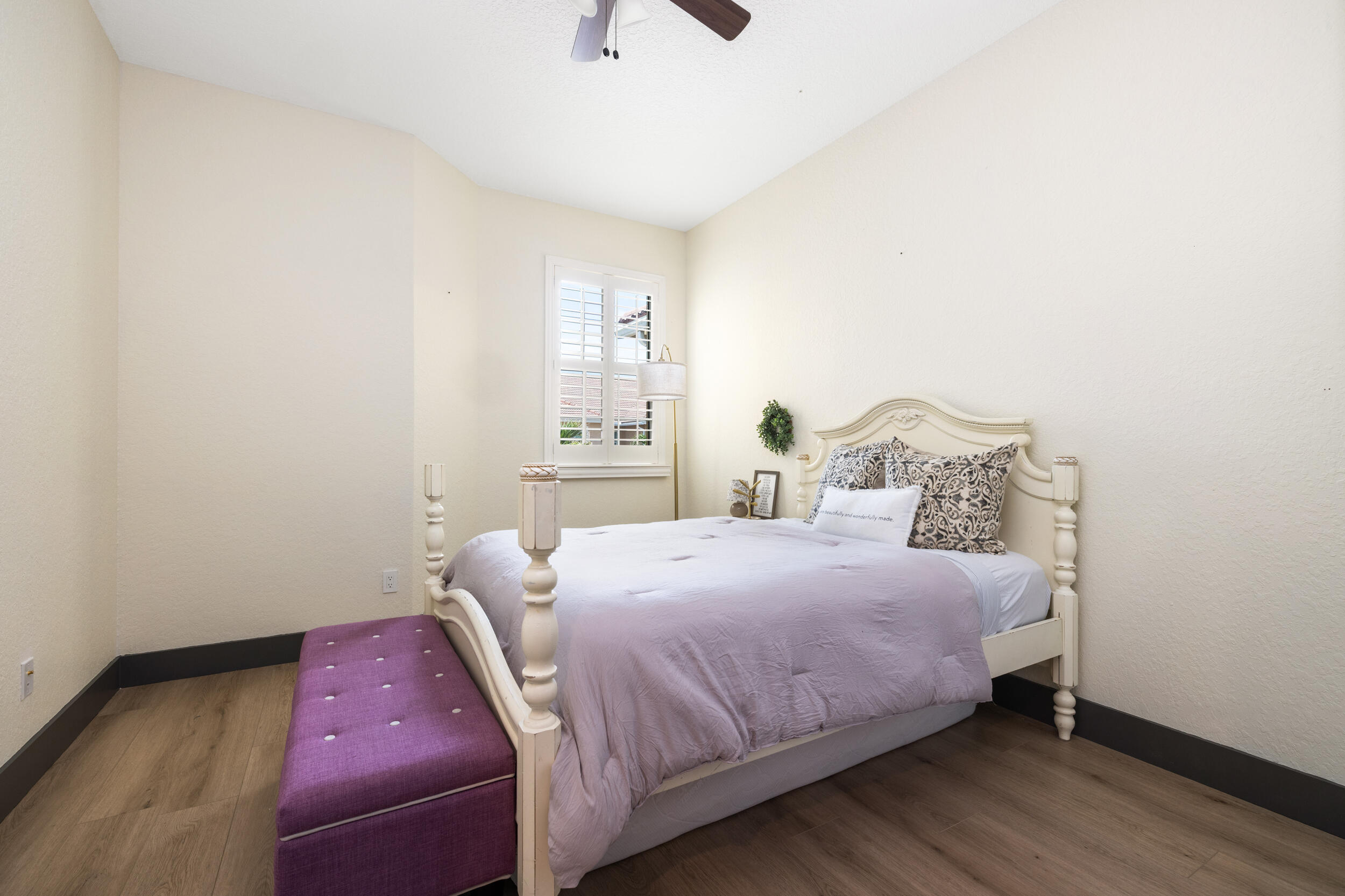 RIVER GLEN - Residential