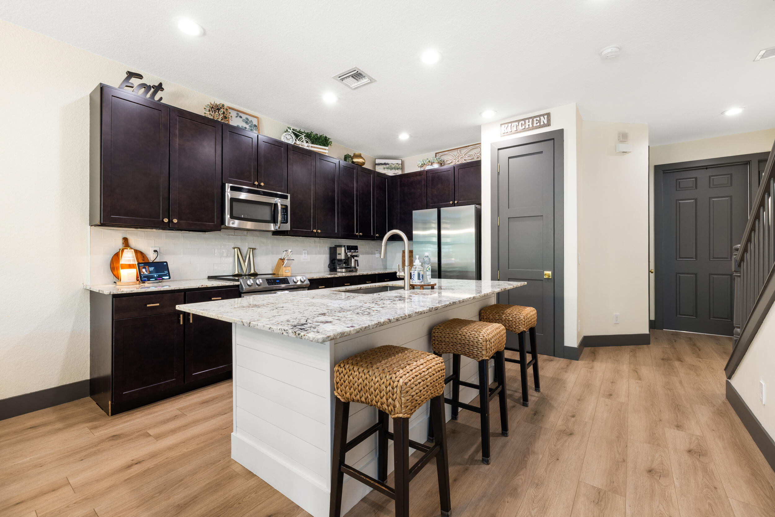 RIVER GLEN - Residential