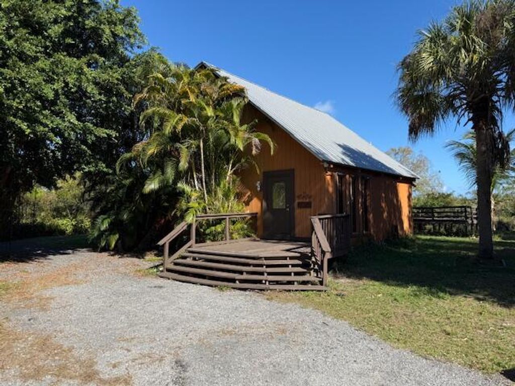 Photo of 5604 Cassia Drive, Fort Pierce, FL 34982 (MLS # R11153312)