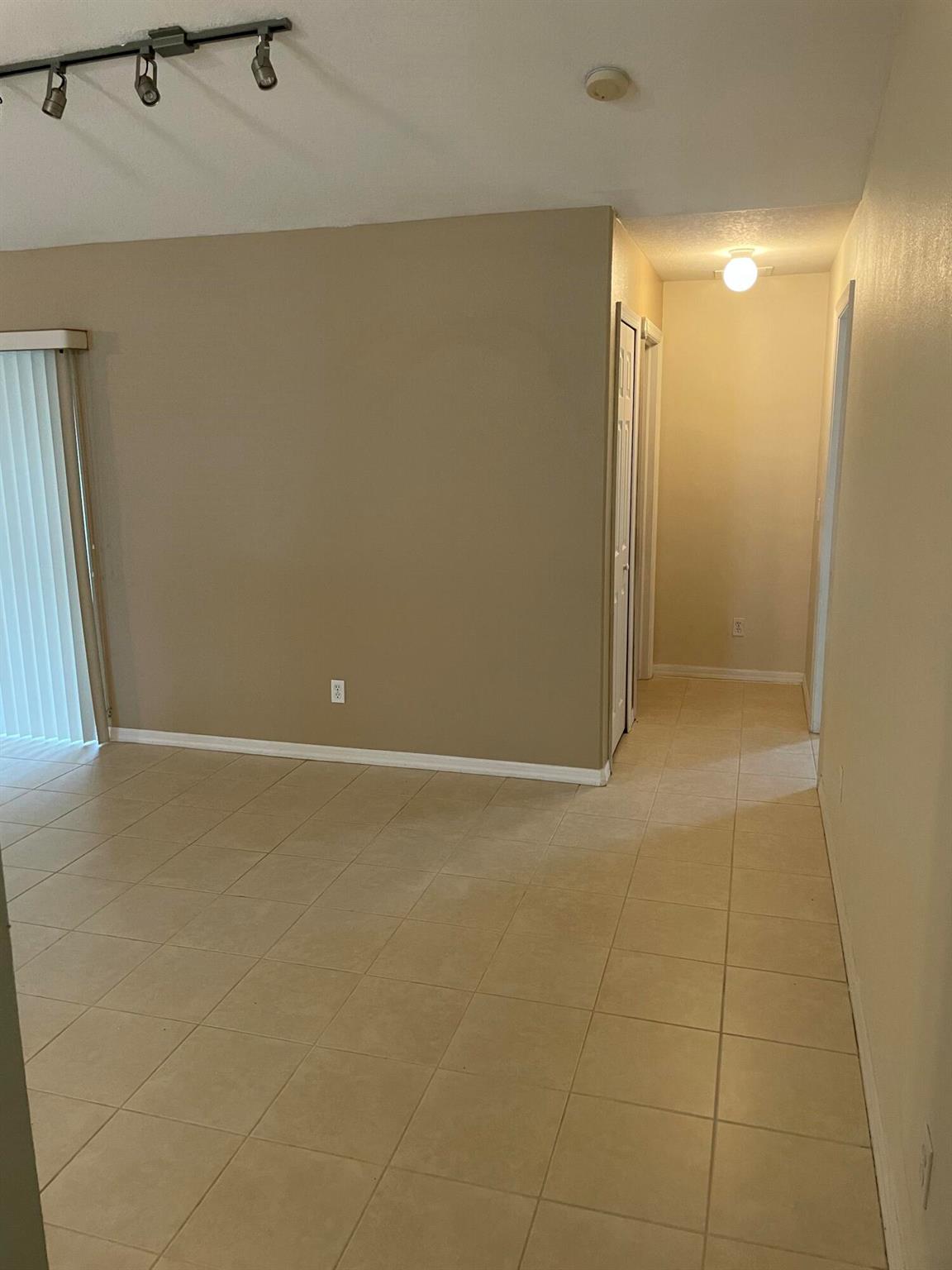 PORT ST LUCIE SECTION 19 - Residential