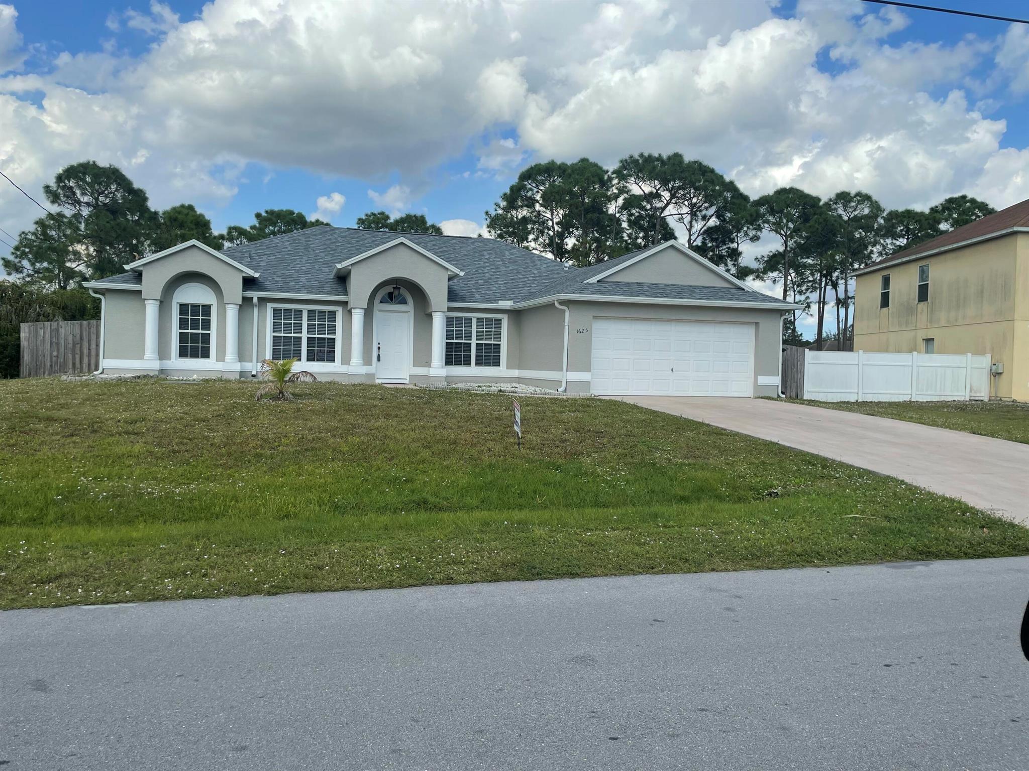 PORT ST LUCIE SECTION 19 - Residential