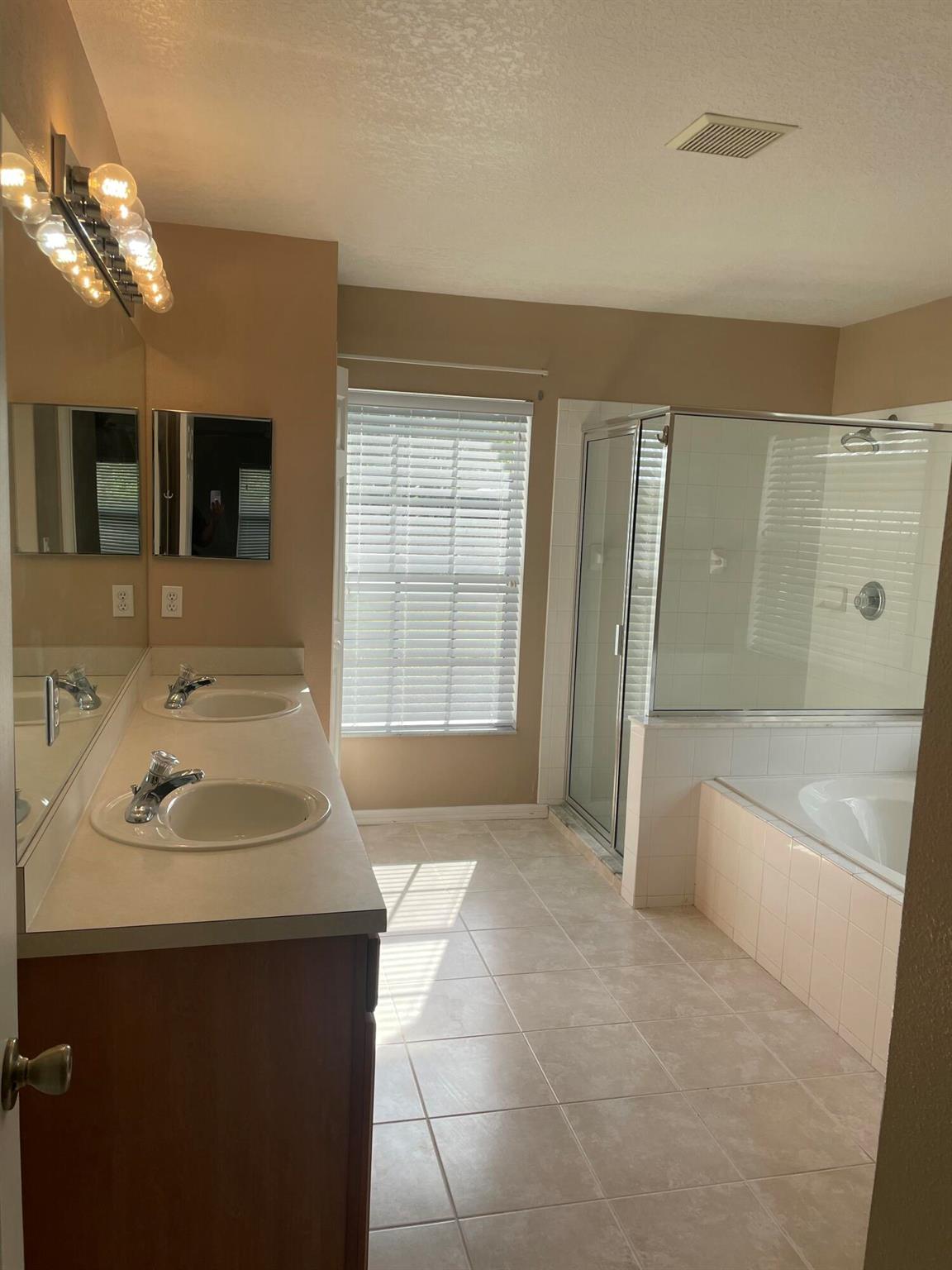 PORT ST LUCIE SECTION 19 - Residential