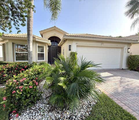 Photo of 8135 Playa Del Sur Boulevard, Lake Worth, FL 33467 (MLS # B26050794)