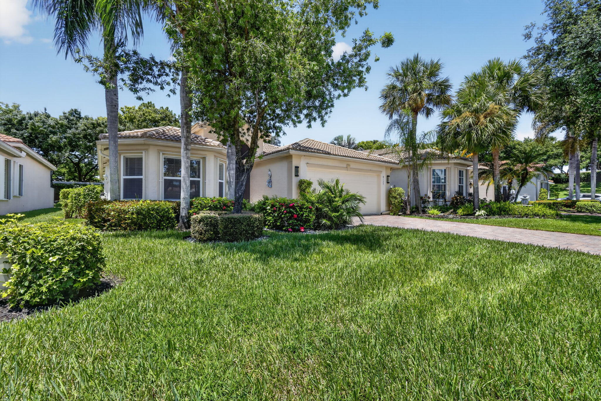 8135 Playa Del Sur Boulevard